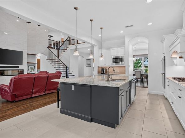 6627  Dolan Falls Dr  , Argyle Texas 76226