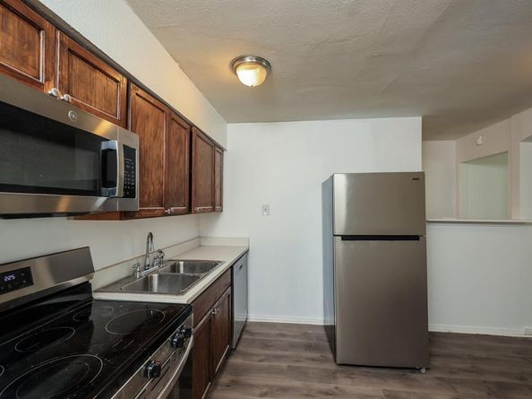 3408  Loganwood Drive , Dallas Texas 75227