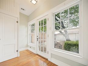 6139  La Vista Drive , Dallas Texas 75214