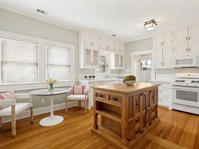 6139  La Vista Drive , Dallas Texas 75214
