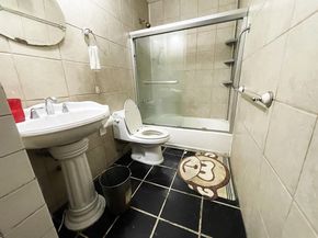 1801  Vine Drive , Garland Texas 75040