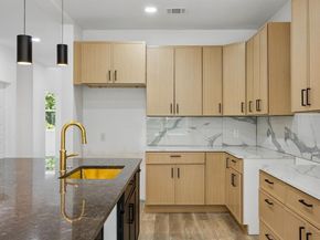 1011 S Waverly Drive , Dallas Texas 75208