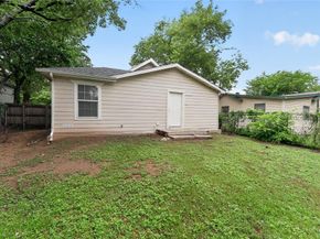 2805  Walker Street , Fort Worth Texas 76105
