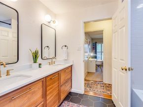 7002  Lake Mead Boulevard , Arlington Texas 76016