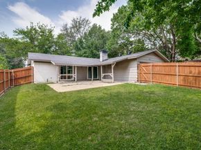 922  Meadowdale Circle , Garland Texas 75043
