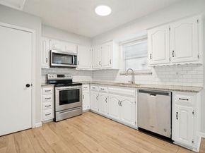 922  Meadowdale Circle , Garland Texas 75043