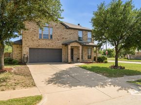420  Goodnight Trail , Justin Texas 76247