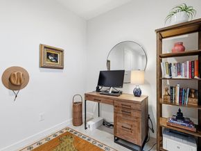 4620  Munger Avenue  105, Dallas Texas 75204