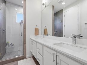 4620  Munger Avenue  105, Dallas Texas 75204