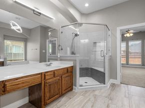 8381  Fullerton Street , Lantana Texas 76226