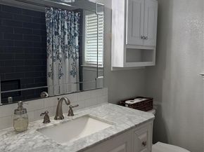 2013  Oakbluff Drive , Carrollton Texas 75007