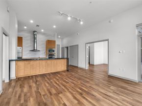 2323 N Houston Street  714, Dallas Texas 75219