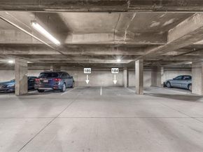 2323 N Houston Street  714, Dallas Texas 75219