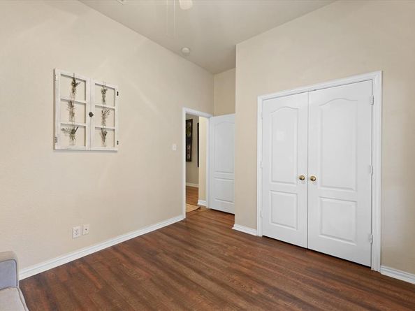 2509  Kariba Lane , Denton Texas 76210
