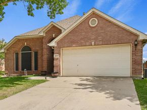 2509  Kariba Lane , Denton Texas 76210