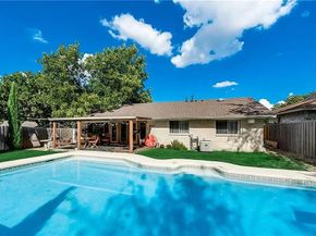 405  Woodmere Drive , Garland Texas 75043