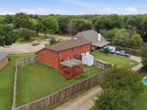 605  Buttercup Circle , Garland Texas 75040