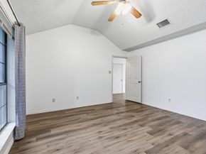 605  Buttercup Circle , Garland Texas 75040