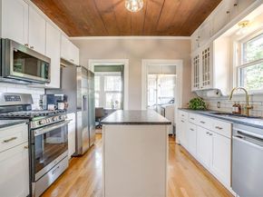 3028  James Avenue , Fort Worth Texas 76110