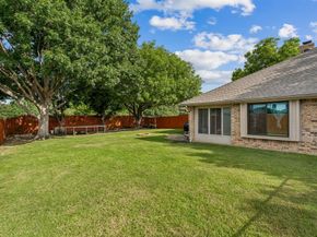 1907  Lansdown Court , Carrollton Texas 75010