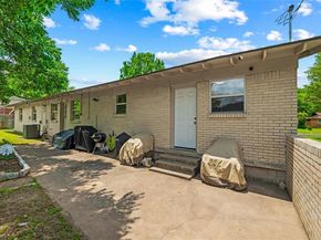 1213  Park Center Street , Benbrook Texas 76126