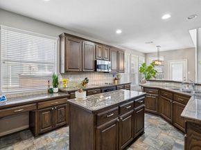 750  Peco Street , Lantana Texas 76226