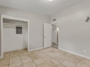 2224  Lakeland Drive , Dallas Texas 75228