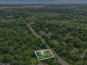 2224  Lakeland Drive , Dallas Texas 75228