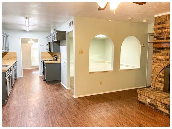 2833  Emberwood Drive , Garland Texas 75043