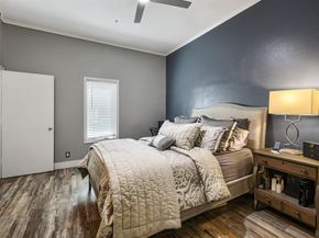 4040  Avondale Avenue  302, Dallas Texas 75219