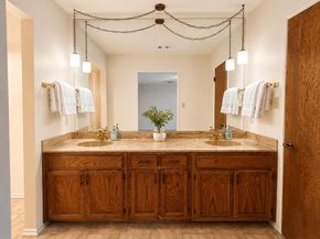 6619  Saddle Ridge Road , Arlington Texas 76016