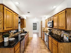 6619  Saddle Ridge Road , Arlington Texas 76016