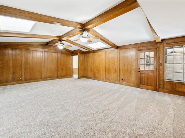 2414  Lakeview Circle , Arlington Texas 76013