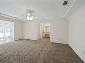 2414  Lakeview Circle , Arlington Texas 76013