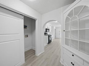 3350  Grafton Avenue , Dallas Texas 75211