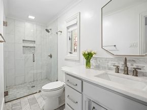 4630 S Lindhurst Avenue , Dallas Texas 75229