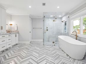 4630 S Lindhurst Avenue , Dallas Texas 75229