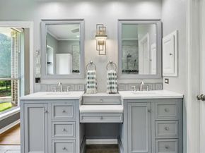 2647  Creekwood Drive , Cedar Hill Texas 75104
