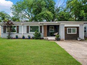 10846  Sharondale Drive , Dallas Texas 75228