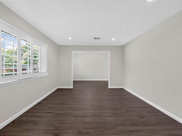 4348  Selkirk Drive W, Fort Worth Texas 76109