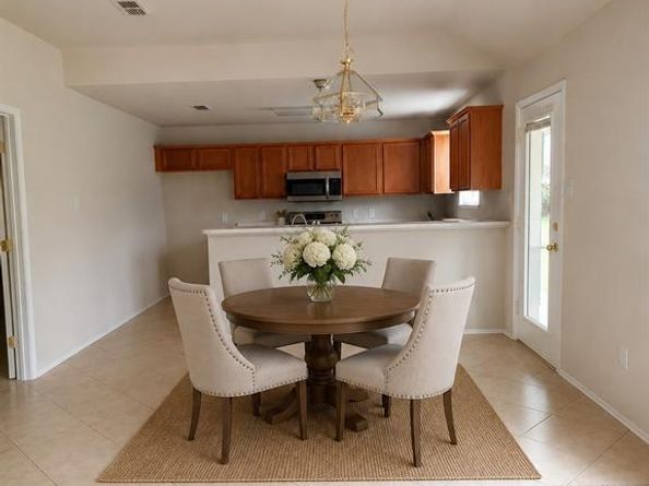 307  Dimes Street , Arlington Texas 76002