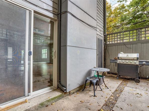 3321  Oak Grove Avenue  I, Dallas Texas 75204