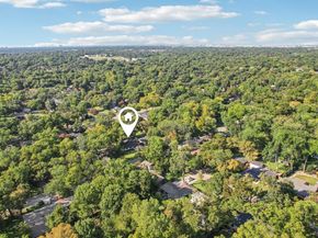 10129  Gateway Lane , Dallas Texas 75218