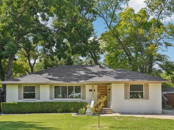 10129  Gateway Lane 