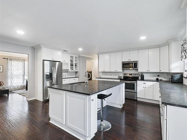 2200  Parkhaven Drive , Plano Texas 75075