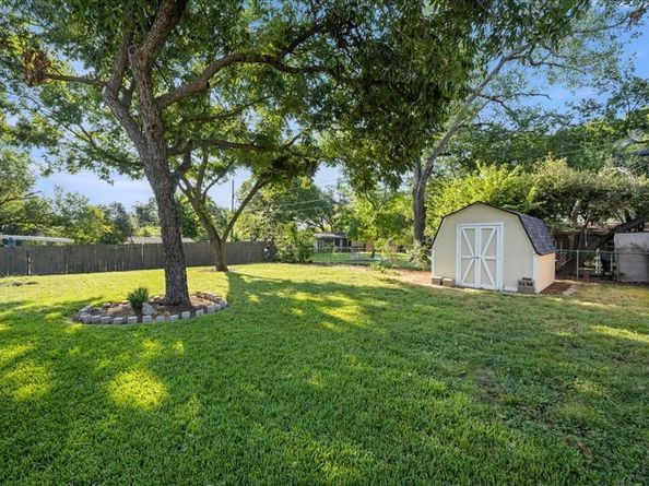 6216  Brentwood Drive , Fort Worth Texas 76112