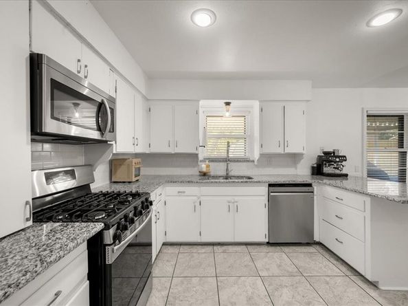 6216  Brentwood Drive , Fort Worth Texas 76112
