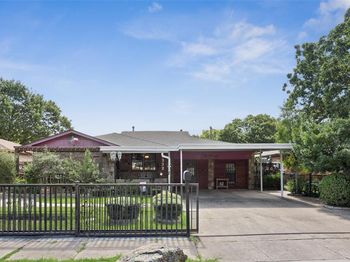 8332  Foxwood Lane 