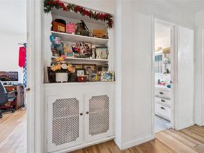 8332  Foxwood Lane , Dallas Texas 75217