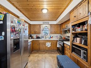 8332  Foxwood Lane , Dallas Texas 75217